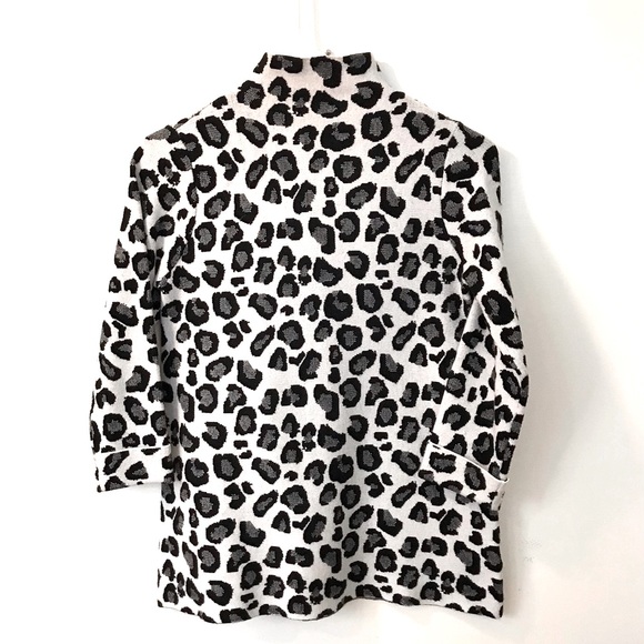 Leopard Print Sweater - Vintage - 3/4 Sleeves, Mock Turtle Neck, Tahari  Small - Picture 2 of 6